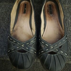 Elegant Black Women's Flats